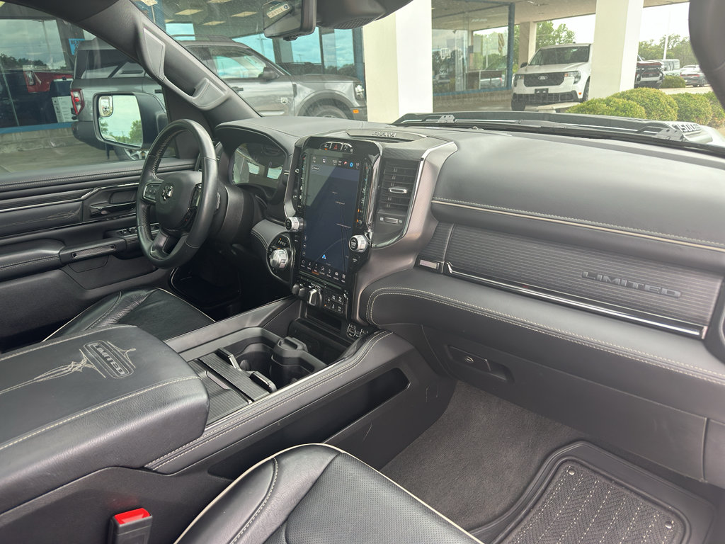 Used 2024 RAM 1500 Limited AWD/4WD image 33