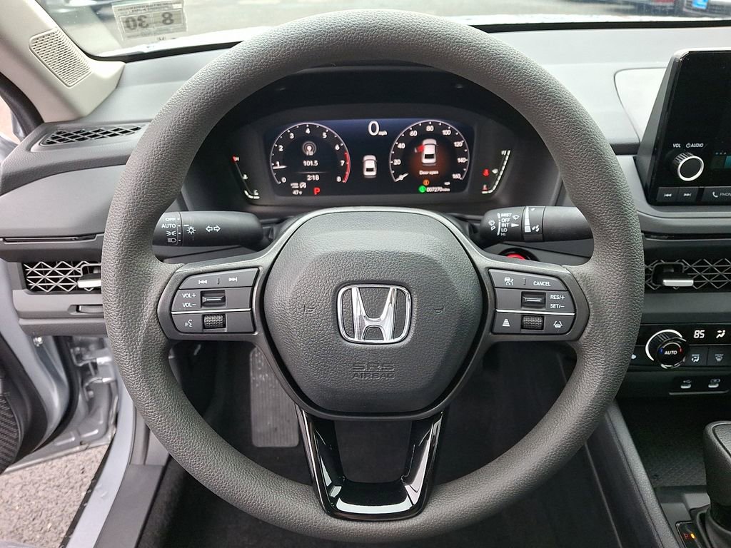 Used 2025 Honda Accord SE image 19