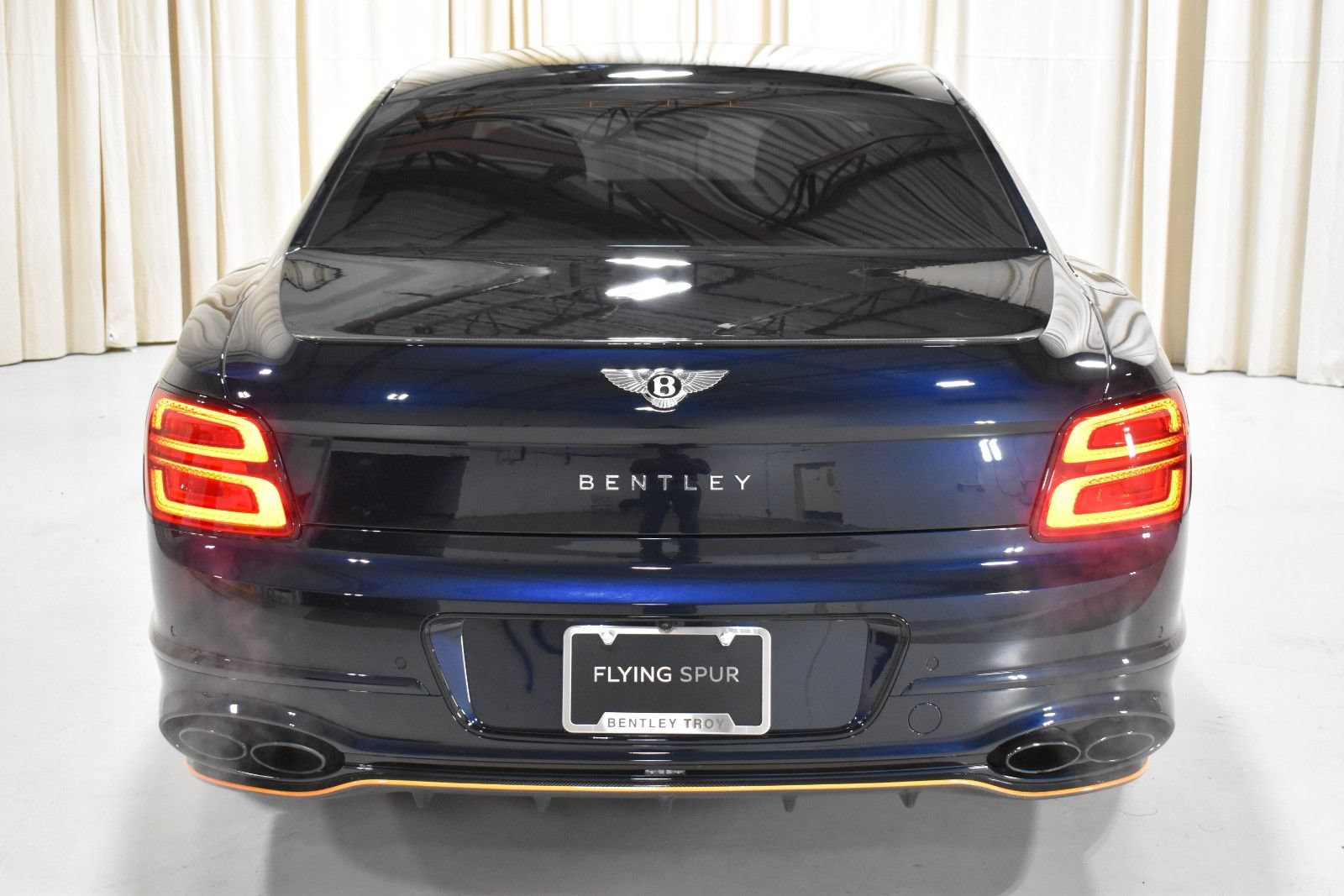 Certified 2024 Bentley Flying Spur S V8 AWD/4WD image 9