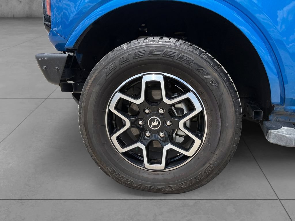 Certified 2022 Ford Bronco Outer Banks AWD/4WD image 9