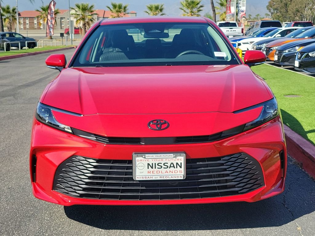 Used 2026 Toyota Camry LE image 30