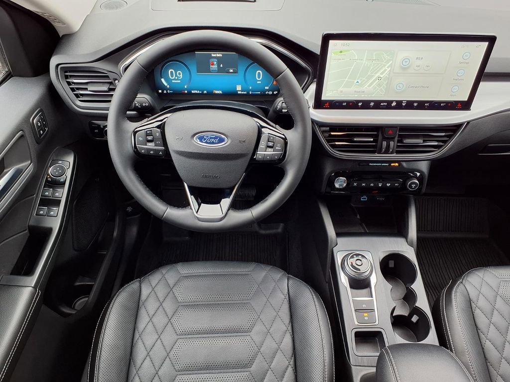 Used 2023 Ford Escape Platinum w/ Premium Technology Package image 6