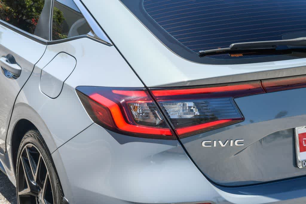 Used 2024 Honda Civic Sport Touring image 6