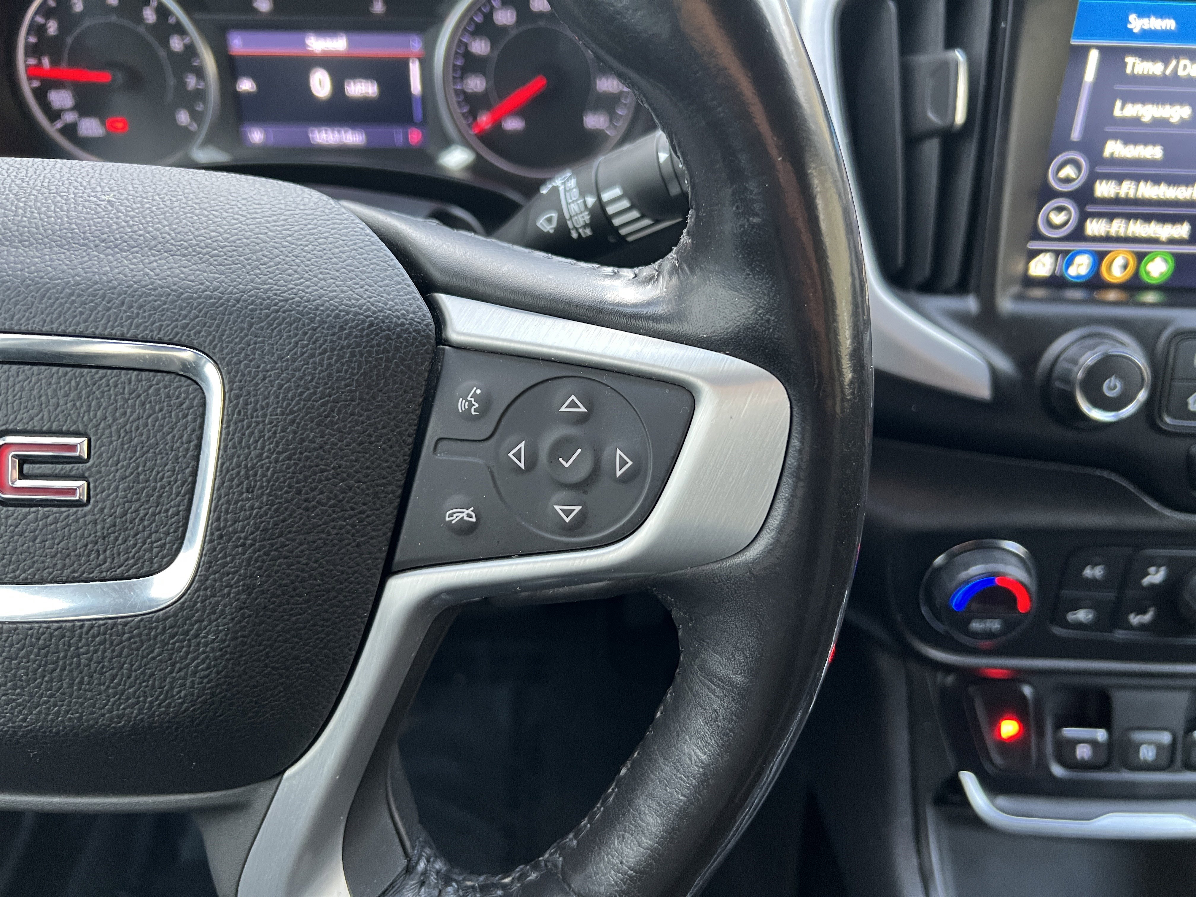 Used 2019 GMC Terrain SLT w/ Preferred Package image 27