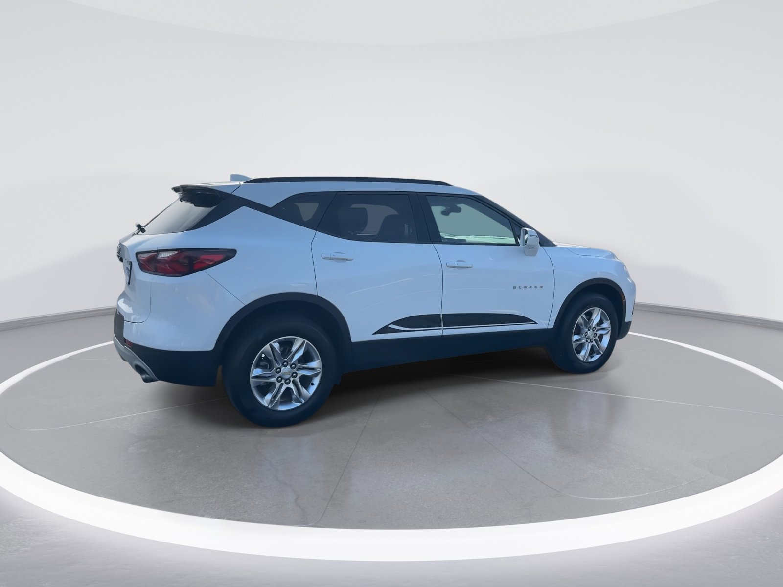 Used 2019 Chevrolet Blazer LT w/ Sound & Technology Package image 9