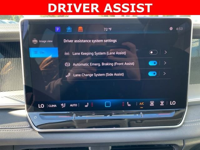 New 2025 Volkswagen Tiguan SE image 4