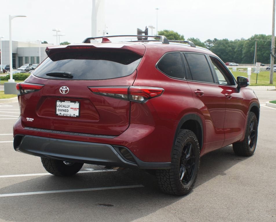 Used 2023 Toyota Highlander Limited FWD image 20