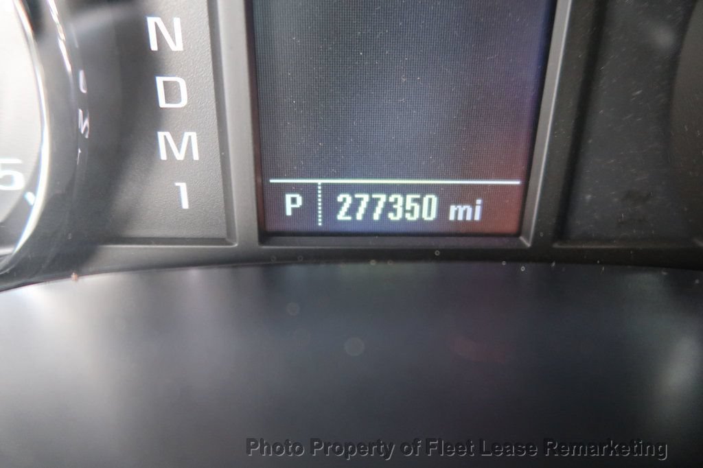 Used 2015 Chevrolet Silverado 3500 W/T AWD/4WD image 30