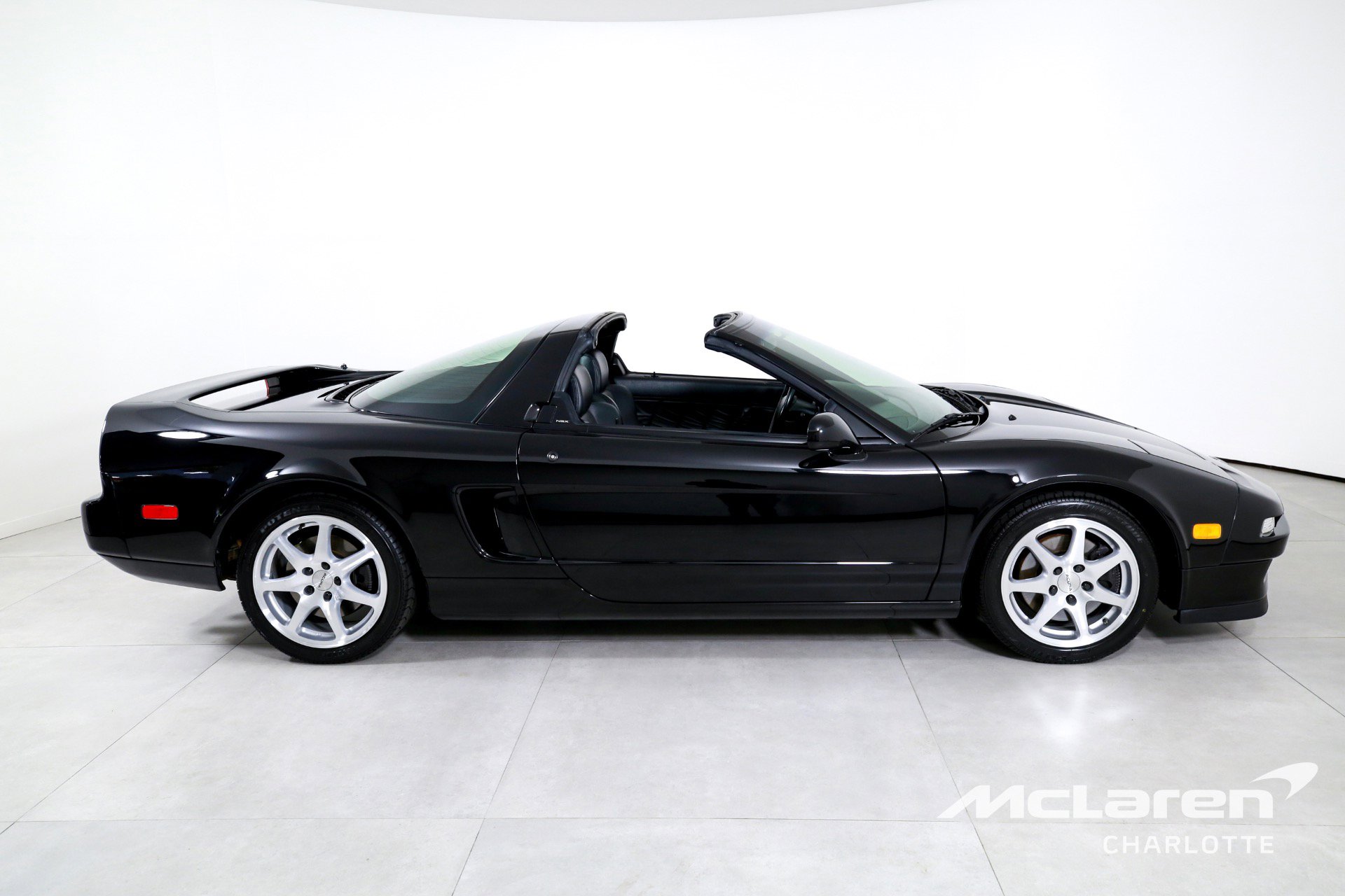 Used 1997 Acura NSX T image 10
