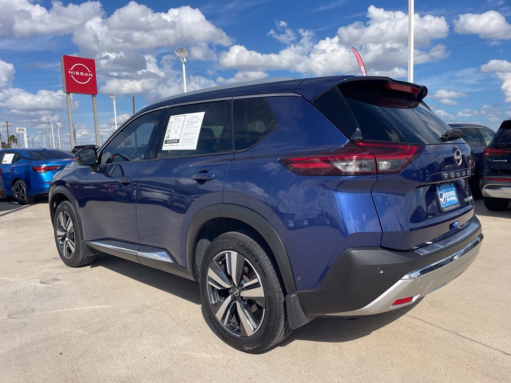 Certified 2023 Nissan Rogue Platinum w/ Platinum Premium Package FWD image 6