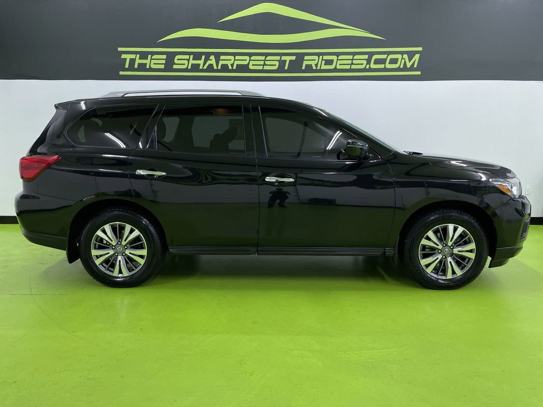 Used 2020 Nissan Pathfinder S image 11