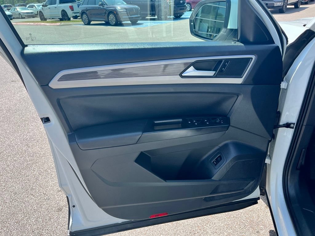 Used 2021 Volkswagen Atlas SEL FWD image 9