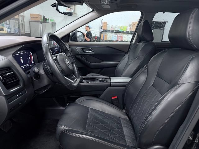Used 2023 Nissan Rogue Platinum w/ Platinum Premium Package AWD/4WD image 19