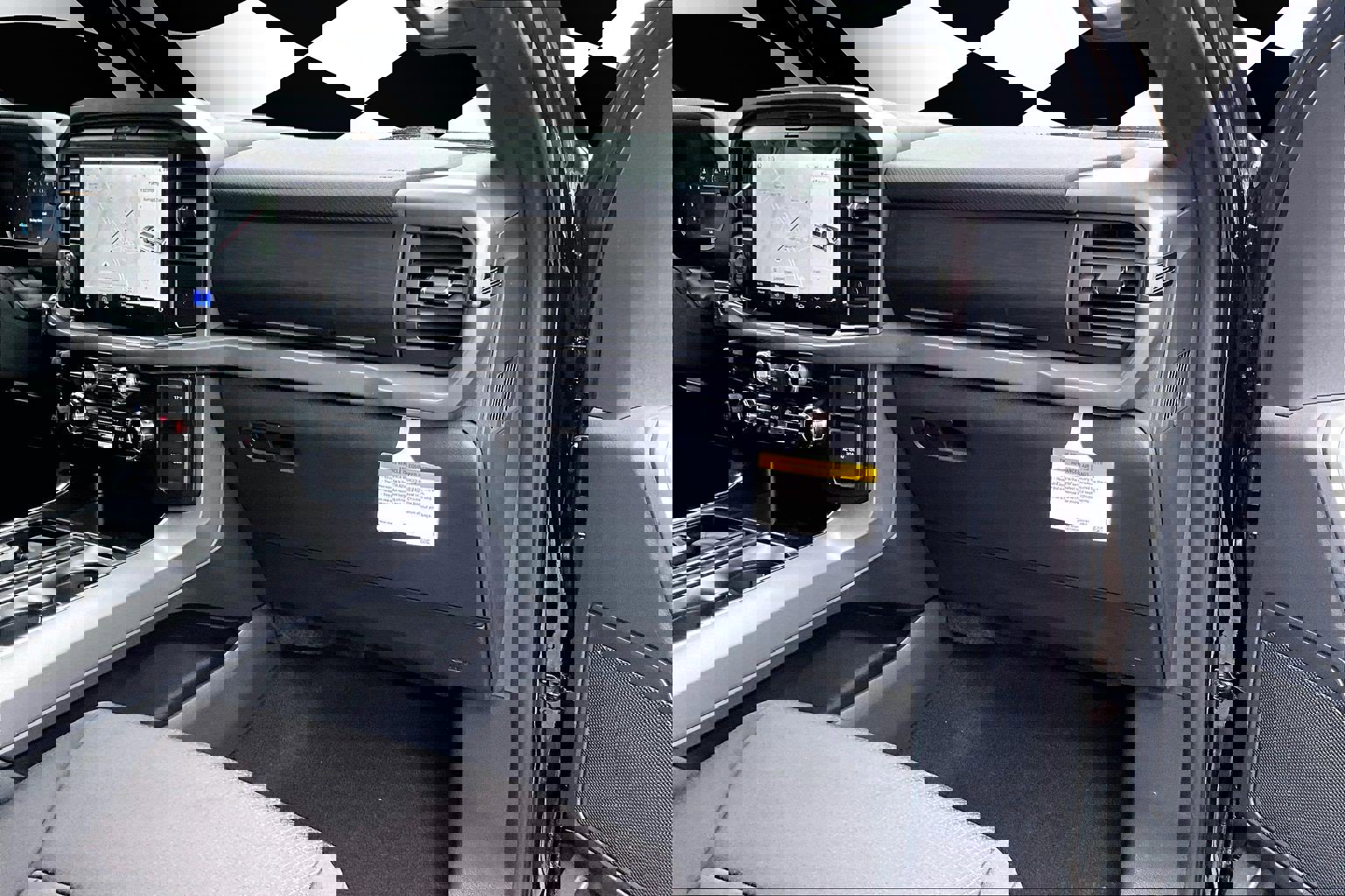 New 2026 Ford F150 XLT w/ Equipment Group 302A MID AWD/4WD image 26