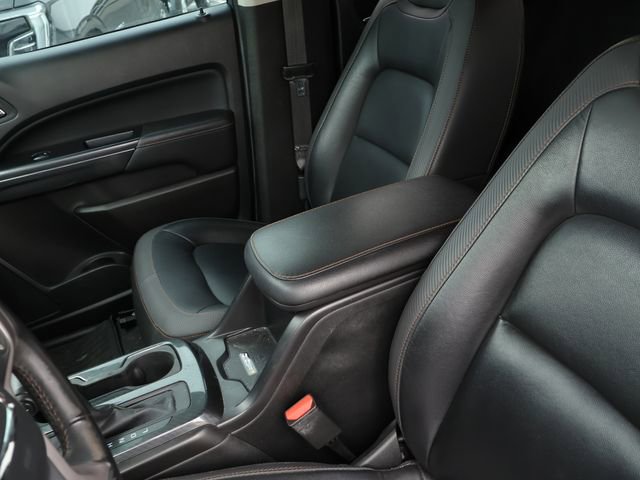 Used 2021 GMC Canyon AT4 w/ Driver Alert Package AWD/4WD image 18