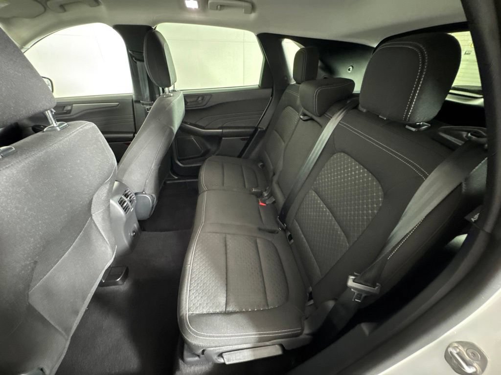 Used 2025 Ford Escape Active w/ Cold Weather Package AWD/4WD image 29