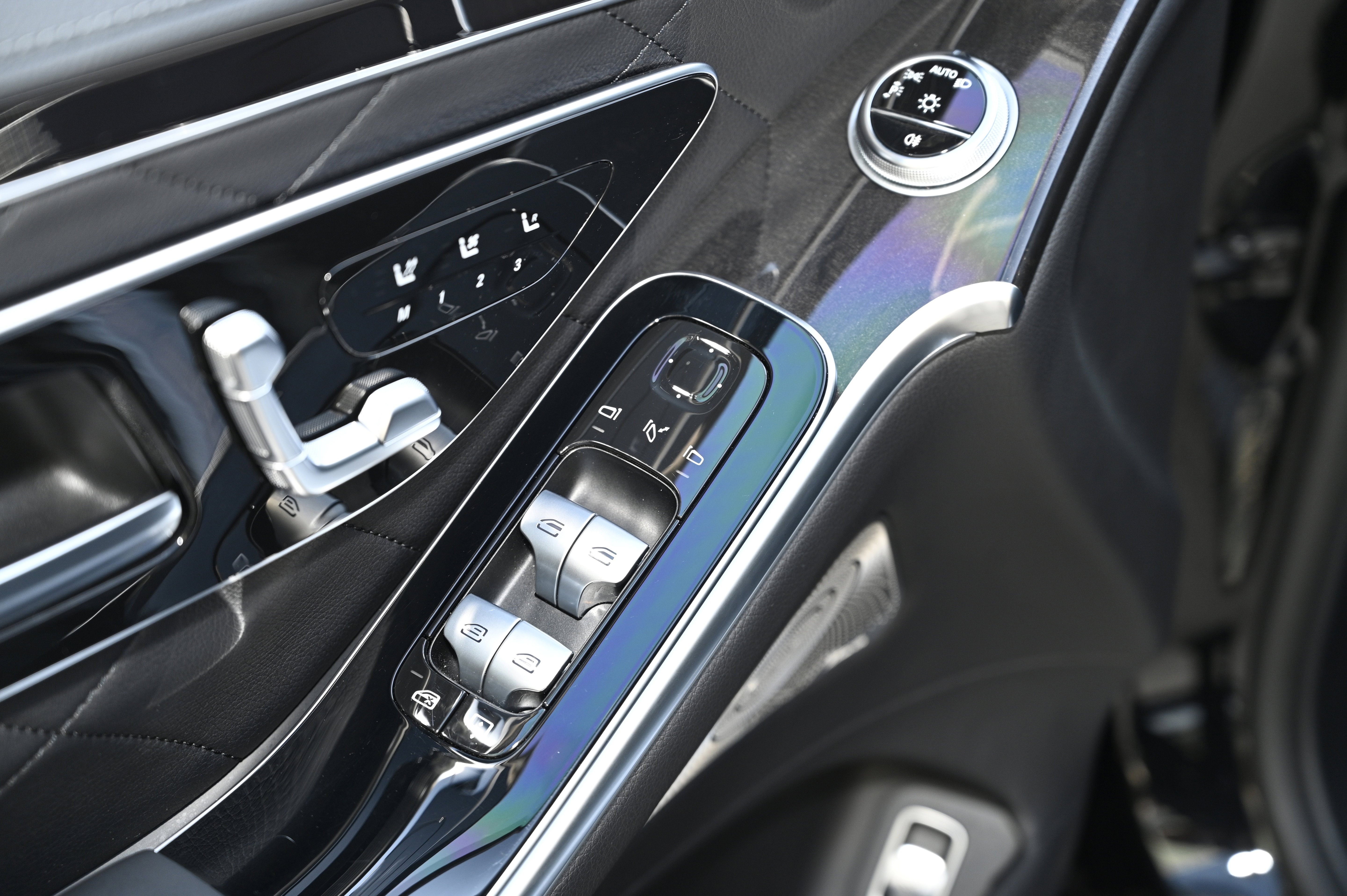 Used 2022 Mercedes-Benz S 580 4MATIC Sedan image 19