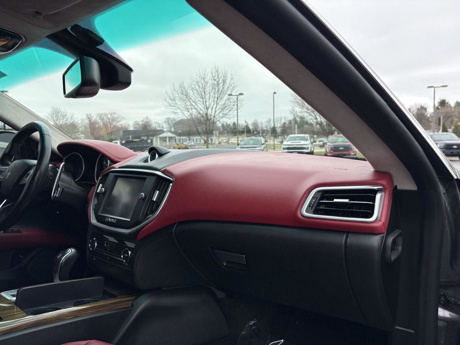 Used 2015 Maserati Ghibli S Q4 image 22