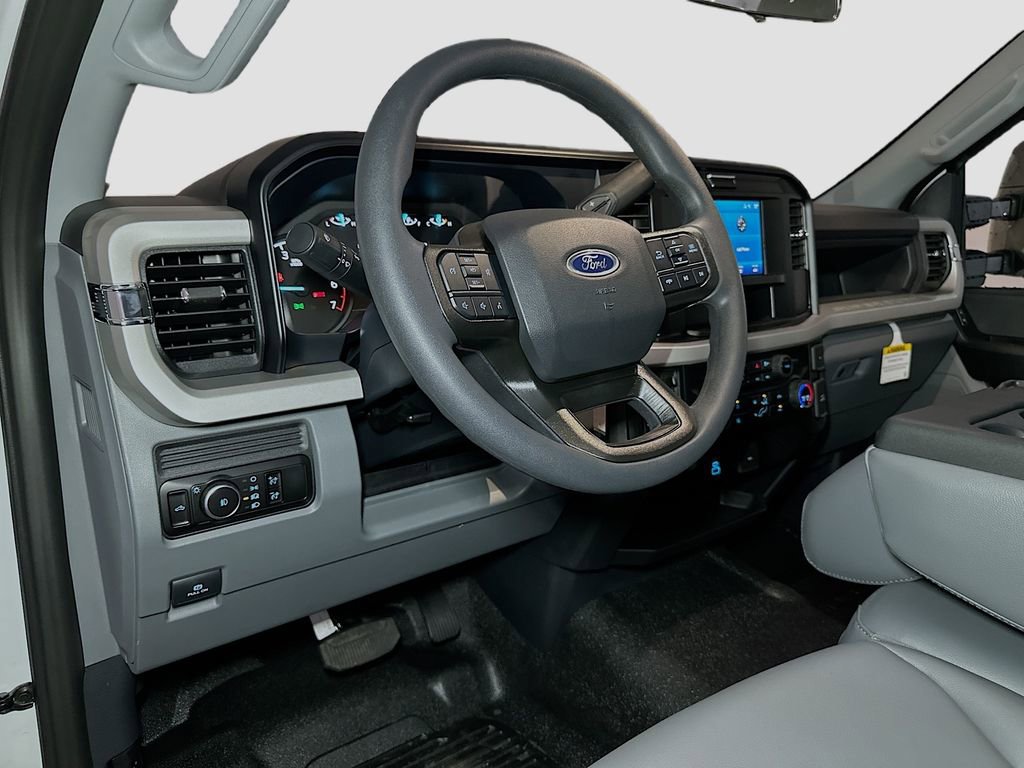 New 2026 Ford F350 XL w/ XL Chrome Package image 6