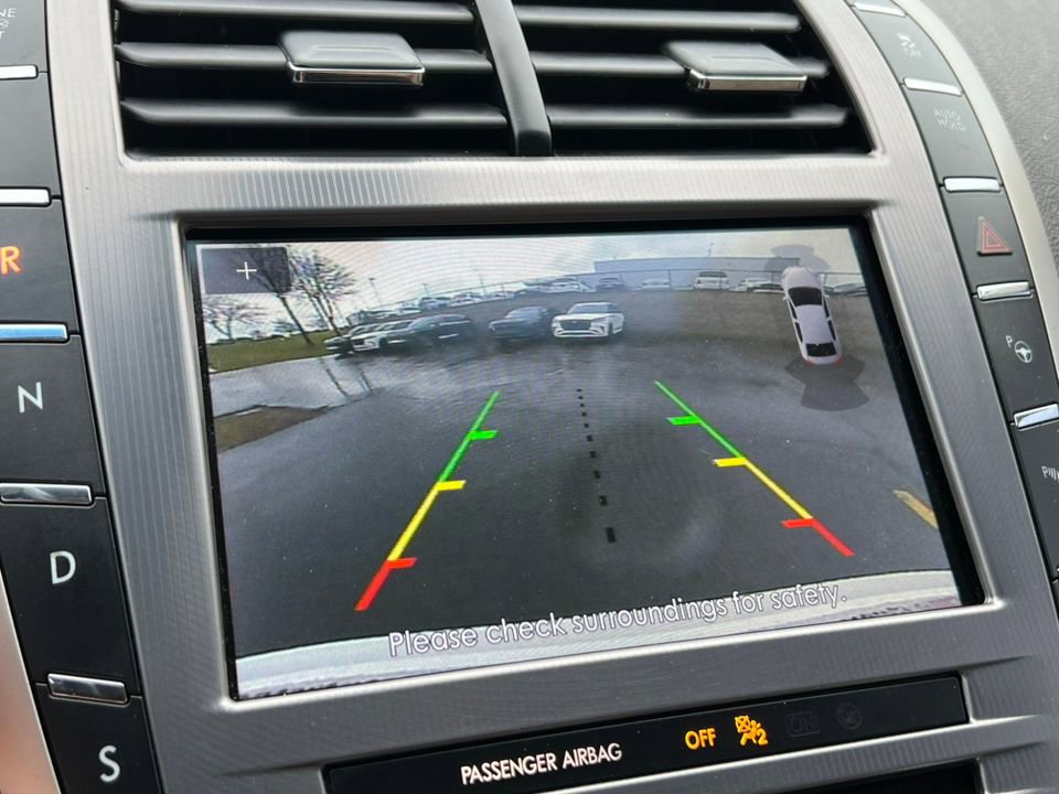 Used 2020 Lincoln MKZ Reserve w/ Monochromatic Package AWD/4WD image 23