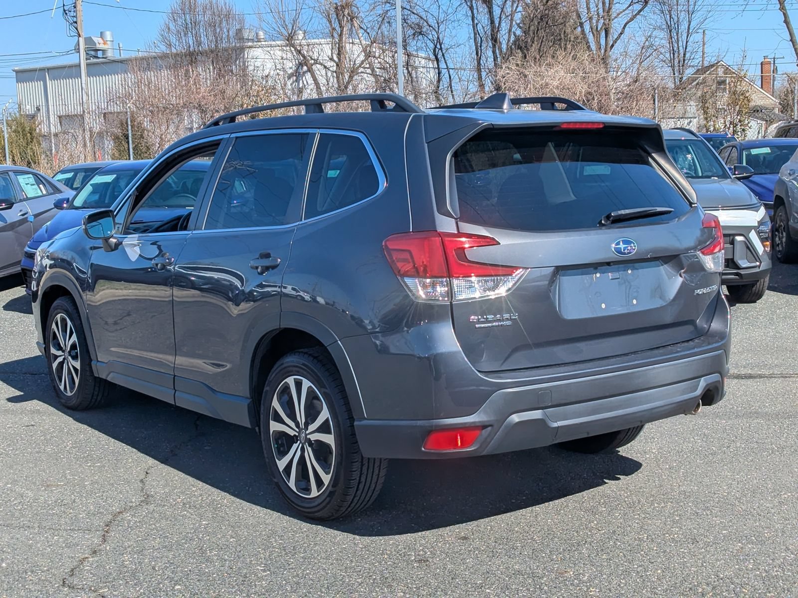 Used 2022 Subaru Forester Limited AWD/4WD image 3