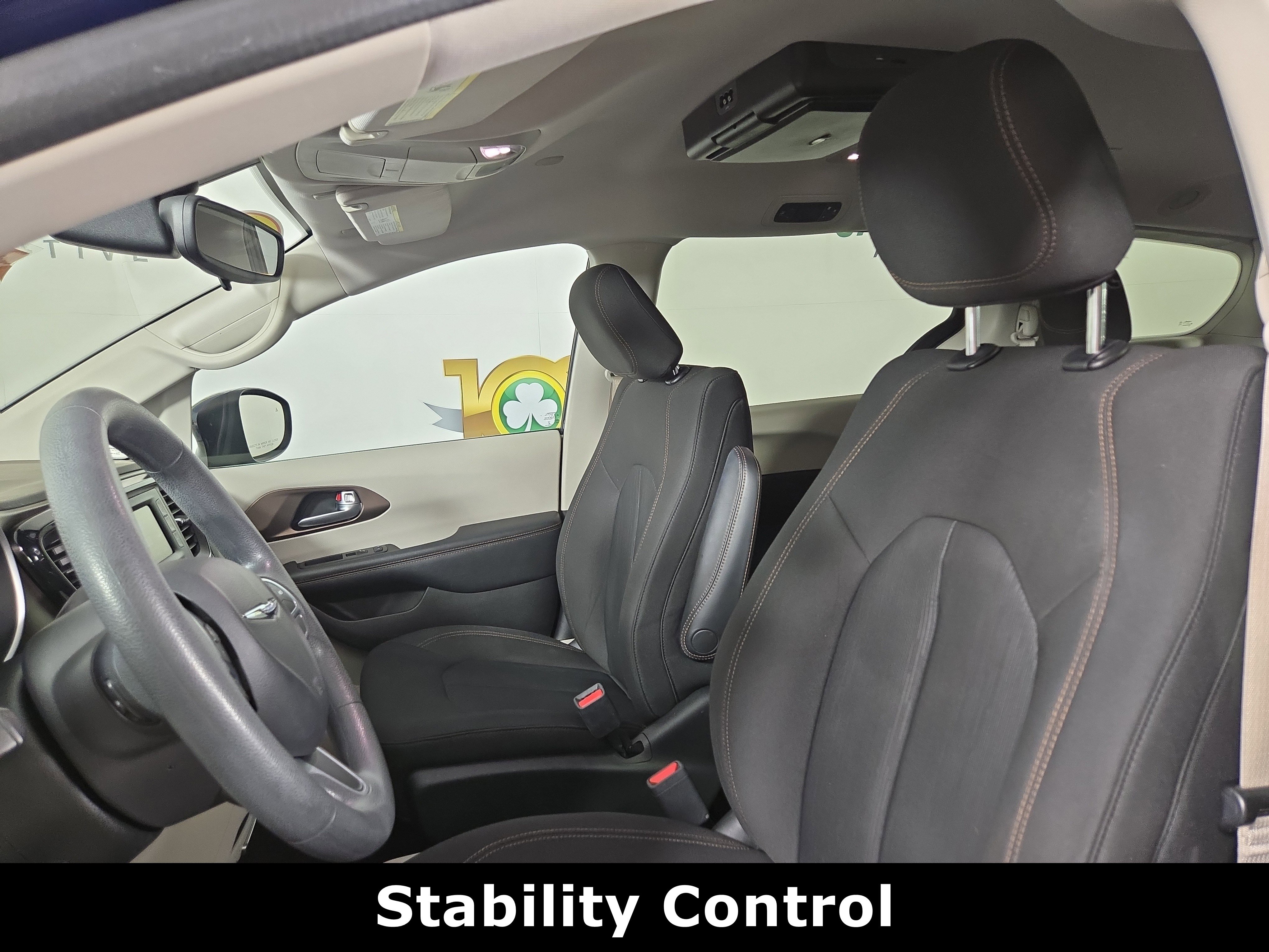 Used 2017 Chrysler Pacifica LX w/ Tire & Wheel Group image 11