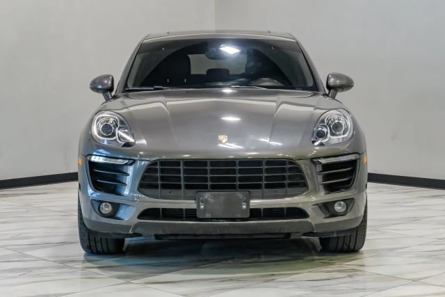 Used 2018 Porsche Macan Sport Edition AWD/4WD image 9
