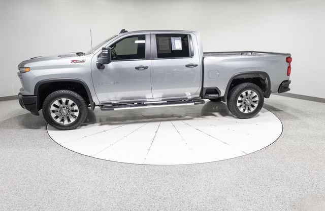 Used 2026 Chevrolet Silverado 2500 Custom w/ Z71 Off-Road Package AWD/4WD image 32