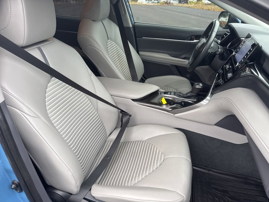 Used 2024 Toyota Camry SE image 27