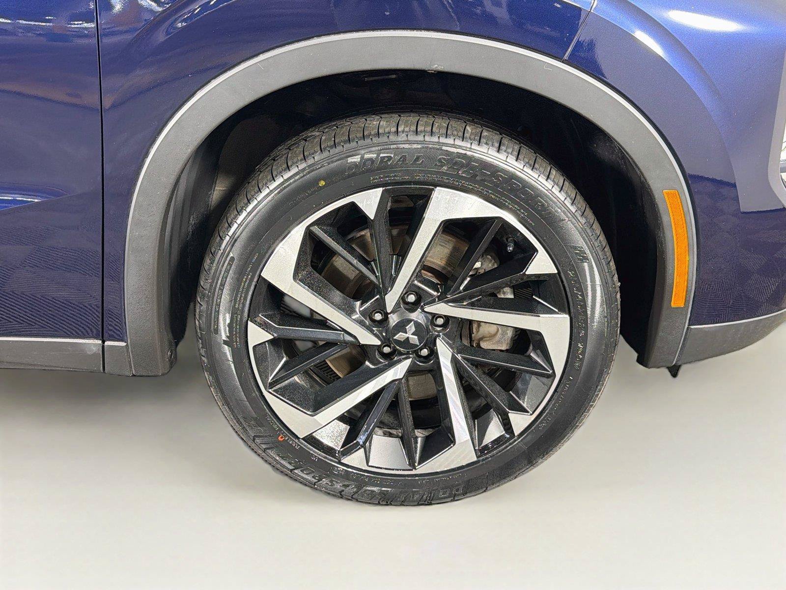 Used 2022 Mitsubishi Outlander SE AWD/4WD image 37