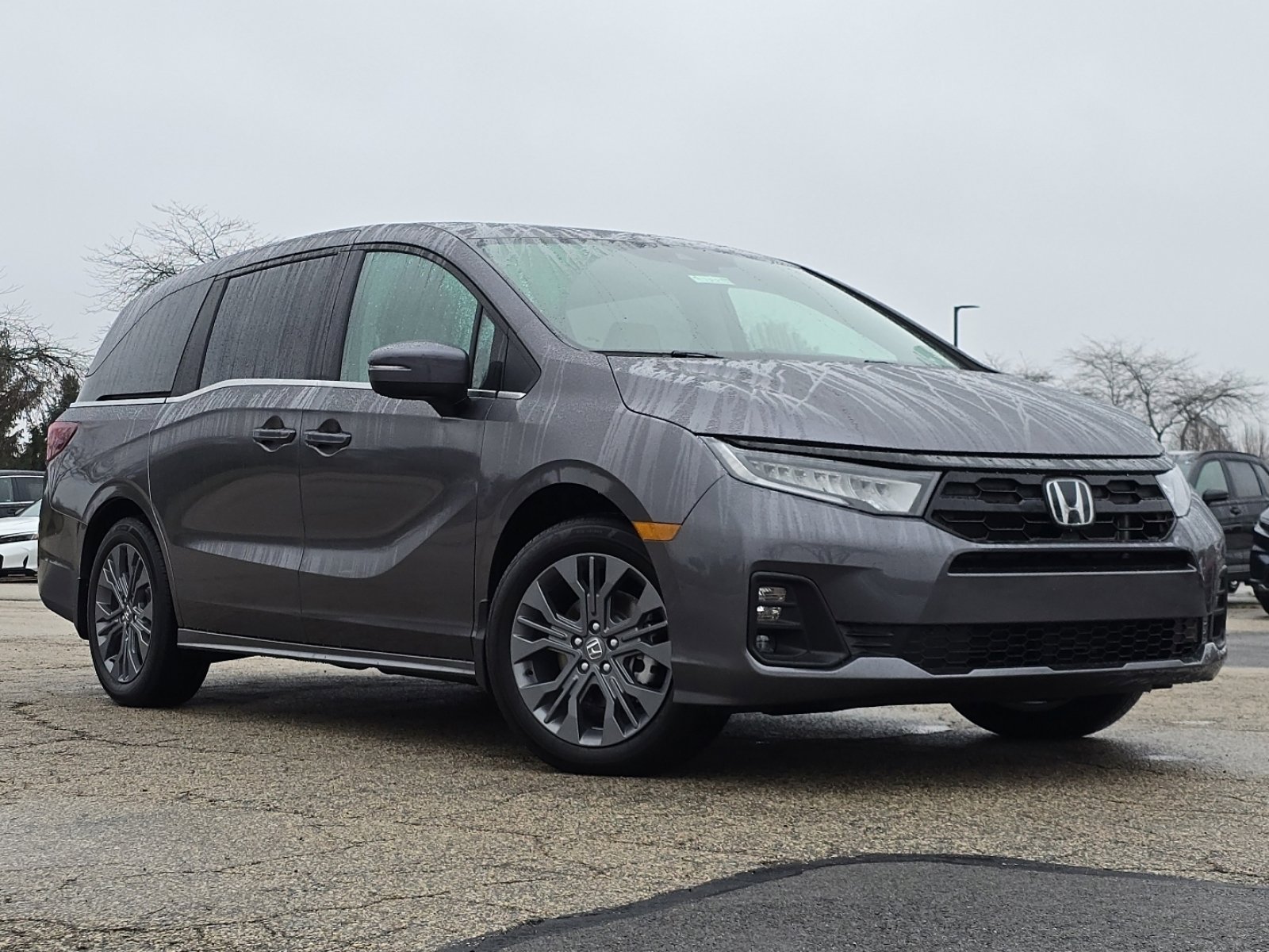 New 2026 Honda Odyssey Touring image 2