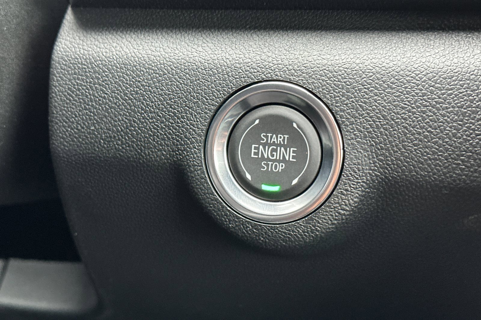 New 2026 GMC Terrain AT4 w/ Technology Package II image 21