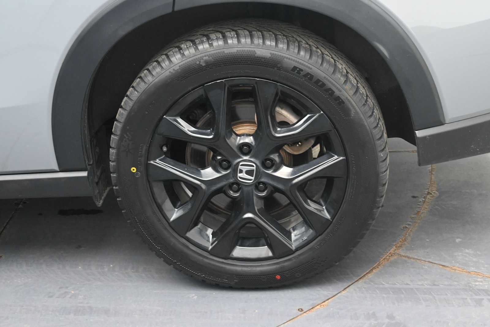 Used 2025 Honda HR-V Sport image 5
