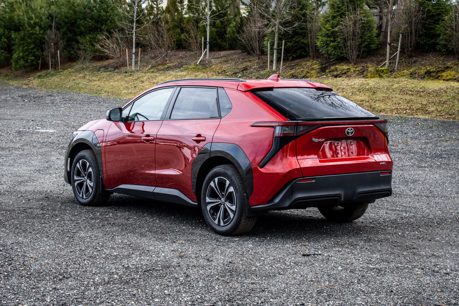 Used 2023 Toyota bZ4X XLE image 5