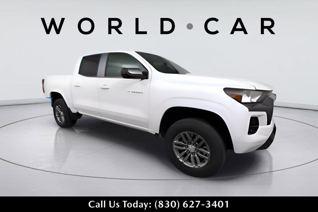 Used 2024 Chevrolet Colorado LT w/ LT Convenience Package image 1