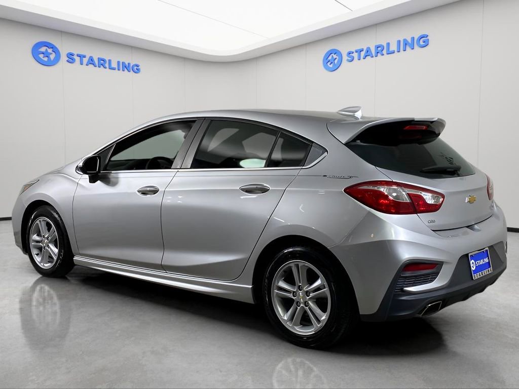 Used 2017 Chevrolet Cruze LT w/ Sun And Sound Package FWD image 5