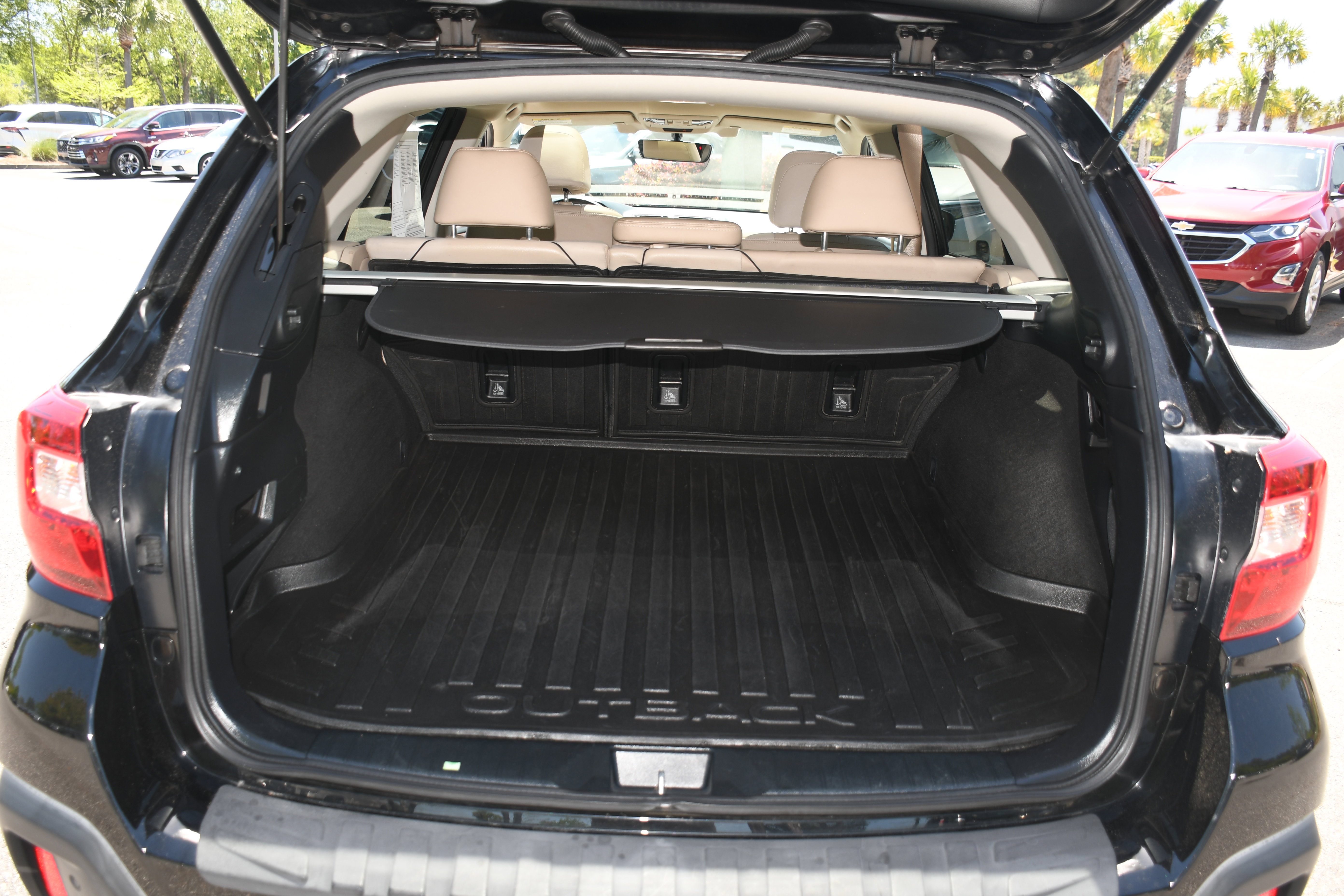 Used 2019 Subaru Outback 2.5i Limited w/ Popular Package #2 image 20