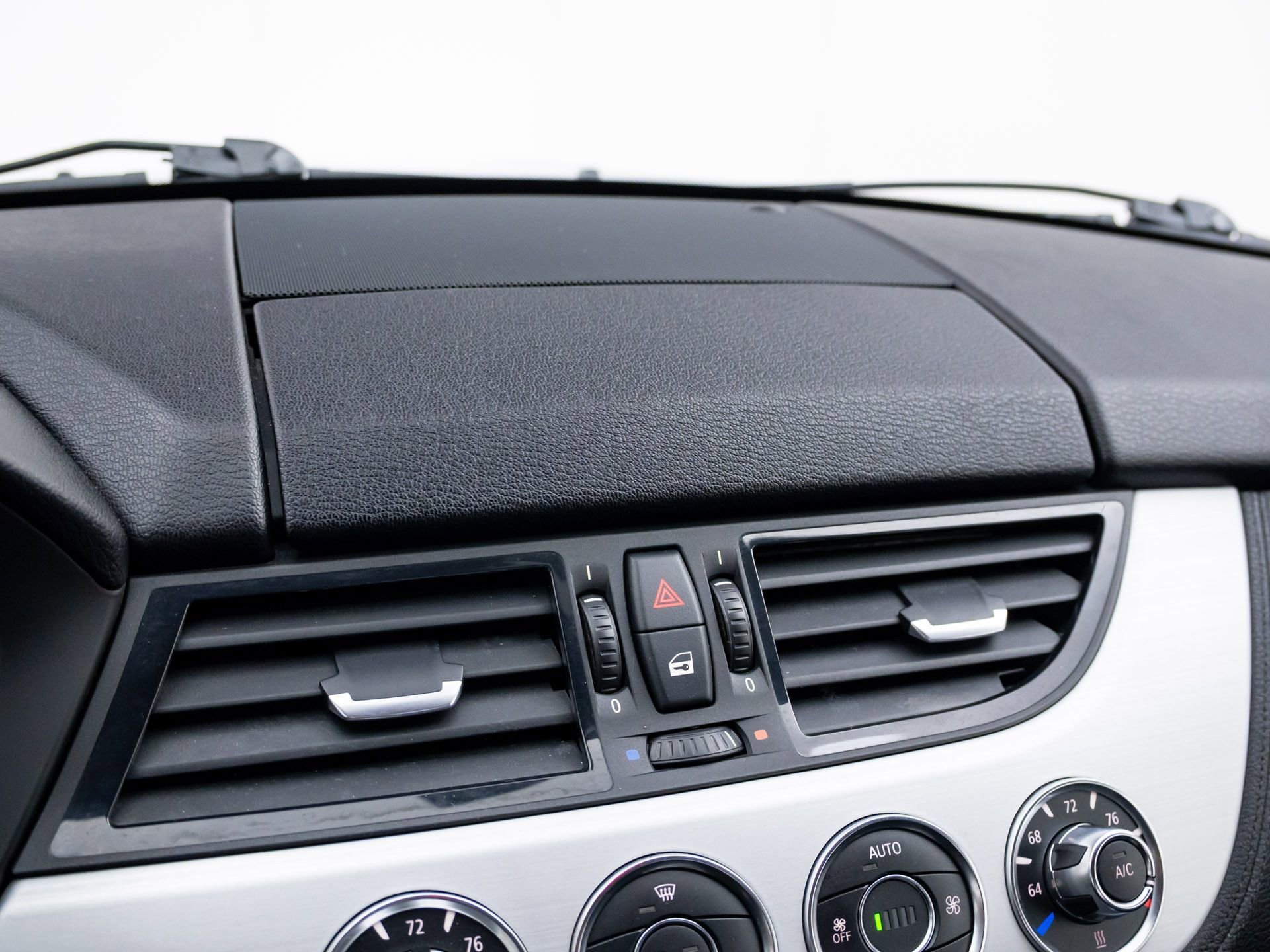 Used 2016 BMW Z4 sDrive28i image 28