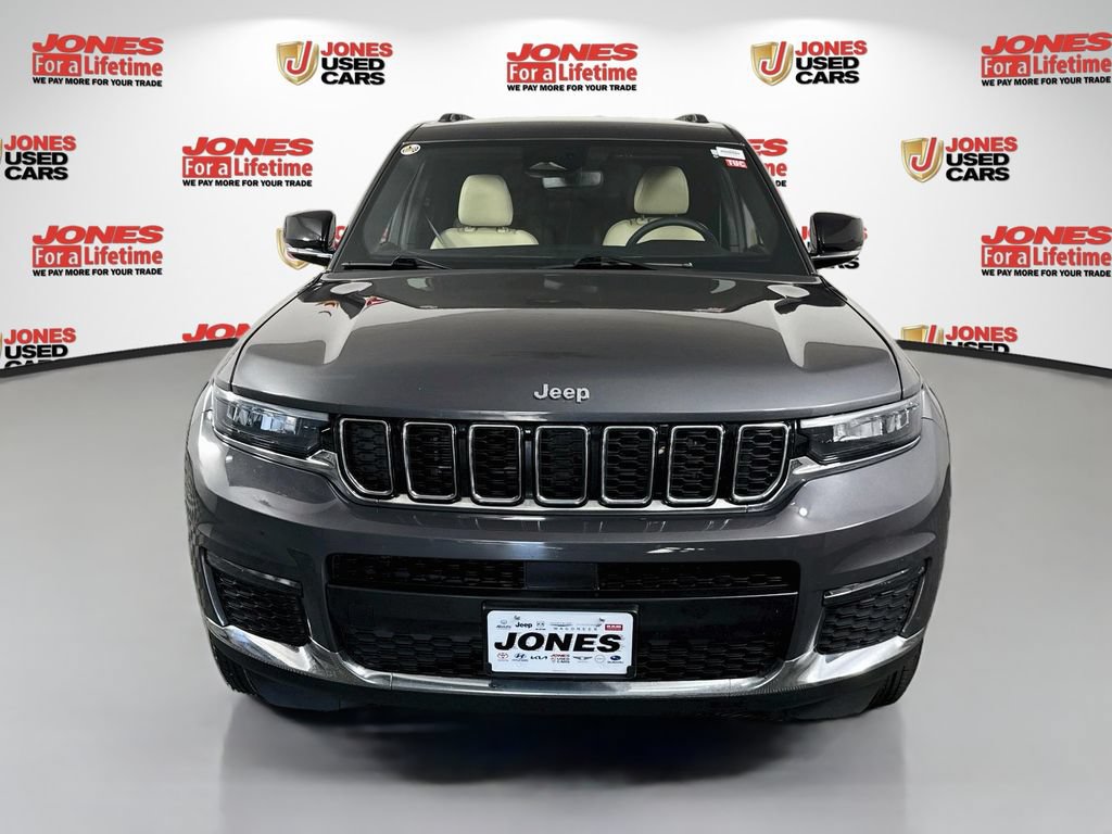 Used 2023 Jeep Grand Cherokee L Limited AWD/4WD image 12