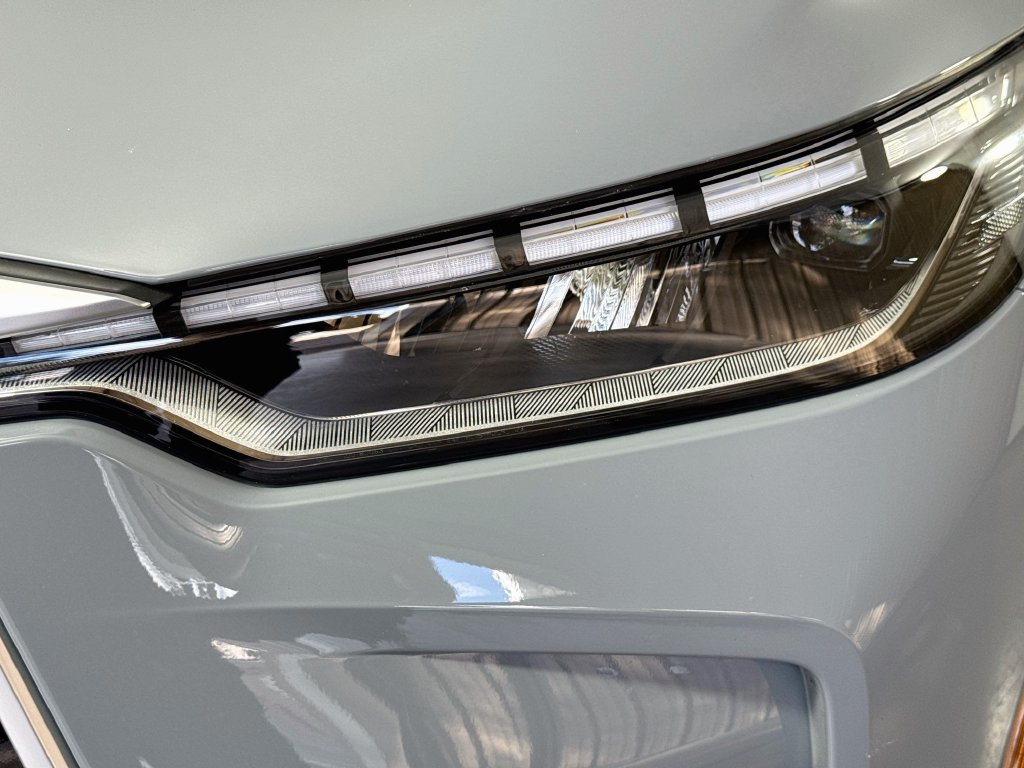 Certified 2027 INFINITI QX60 Luxe w/ Cargo Package AWD/4WD image 43