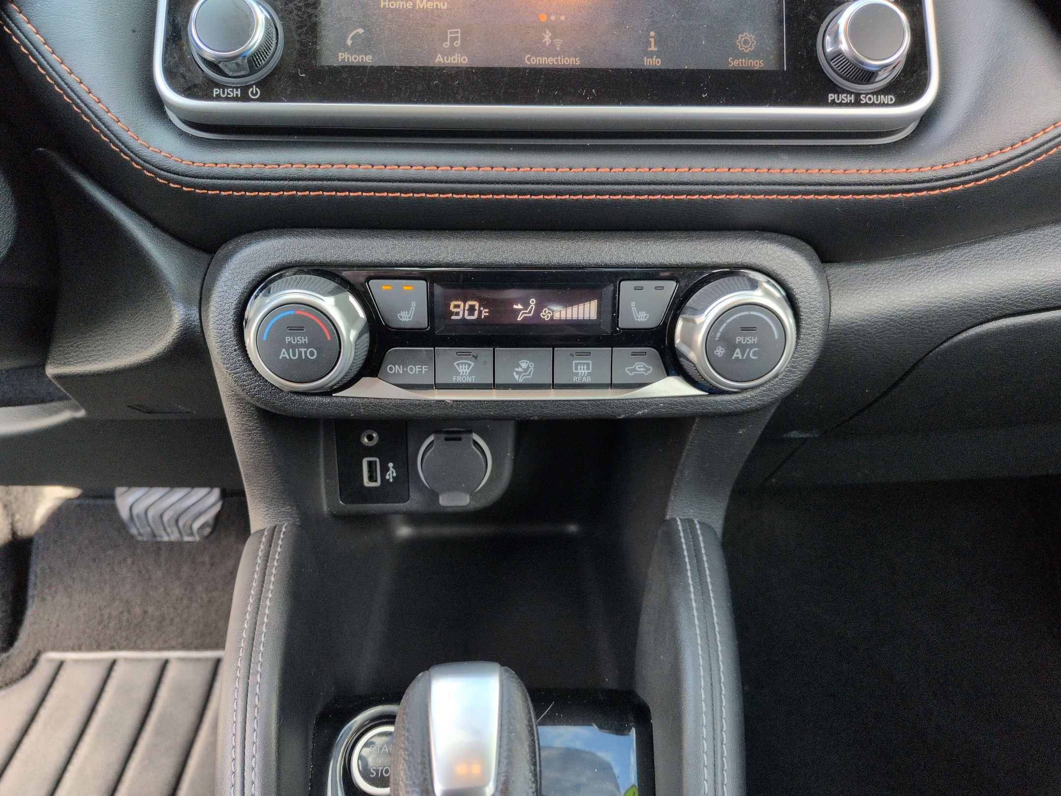 Used 2018 Nissan Kicks SR w/ Premium Package image 13