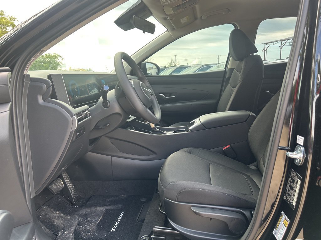 Used 2026 Hyundai Tucson SE AWD/4WD image 25