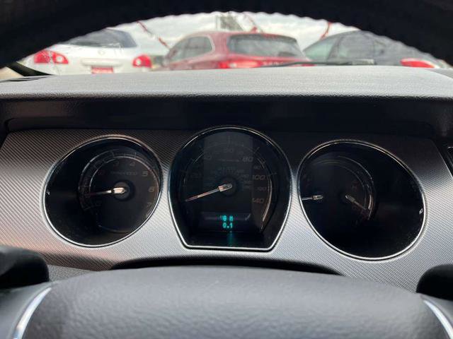 Used 2010 Ford Taurus SHO image 23