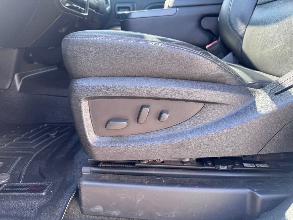 Used 2015 Chevrolet Silverado 2500 LTZ w/ Snow Plow Prep Package AWD/4WD image 13