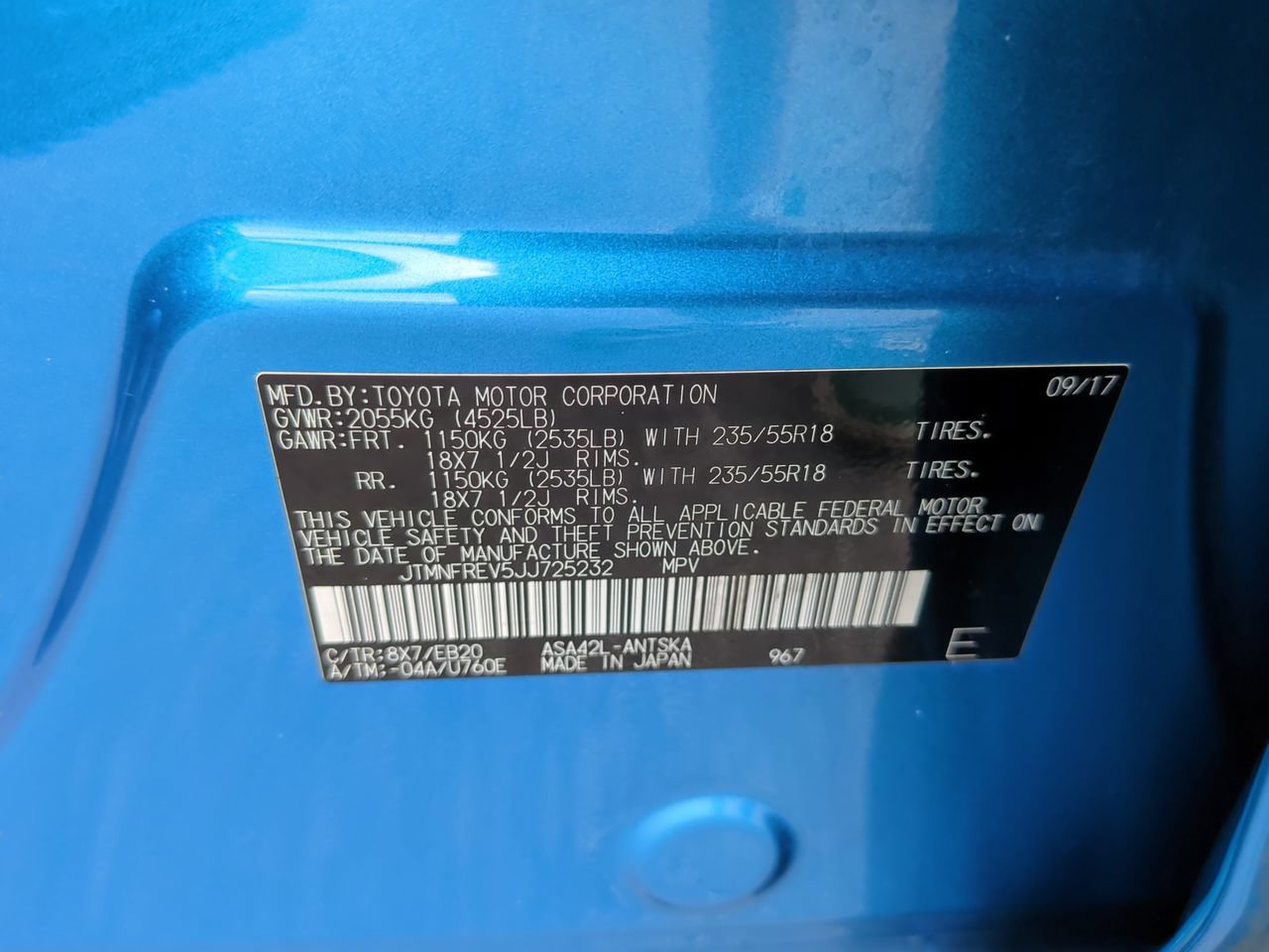 Used 2018 Toyota RAV4 SE w/ Cargo Management Package FWD image 22