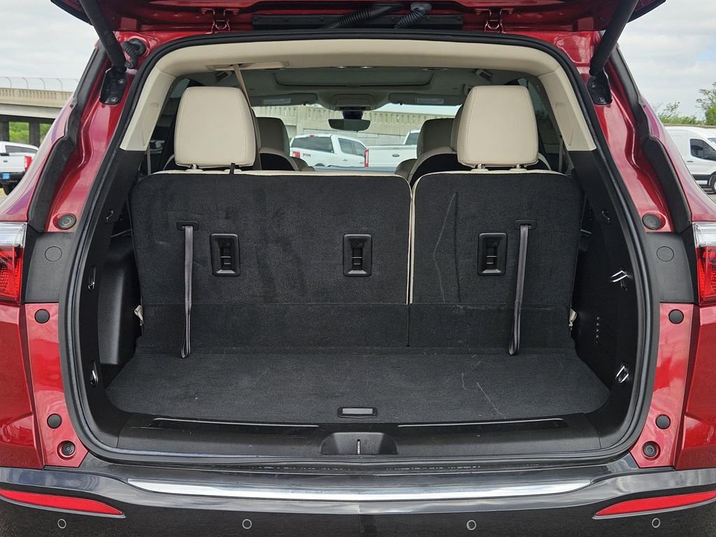 Used 2023 Buick Enclave Premium w/ Experience Buick Package FWD image 8