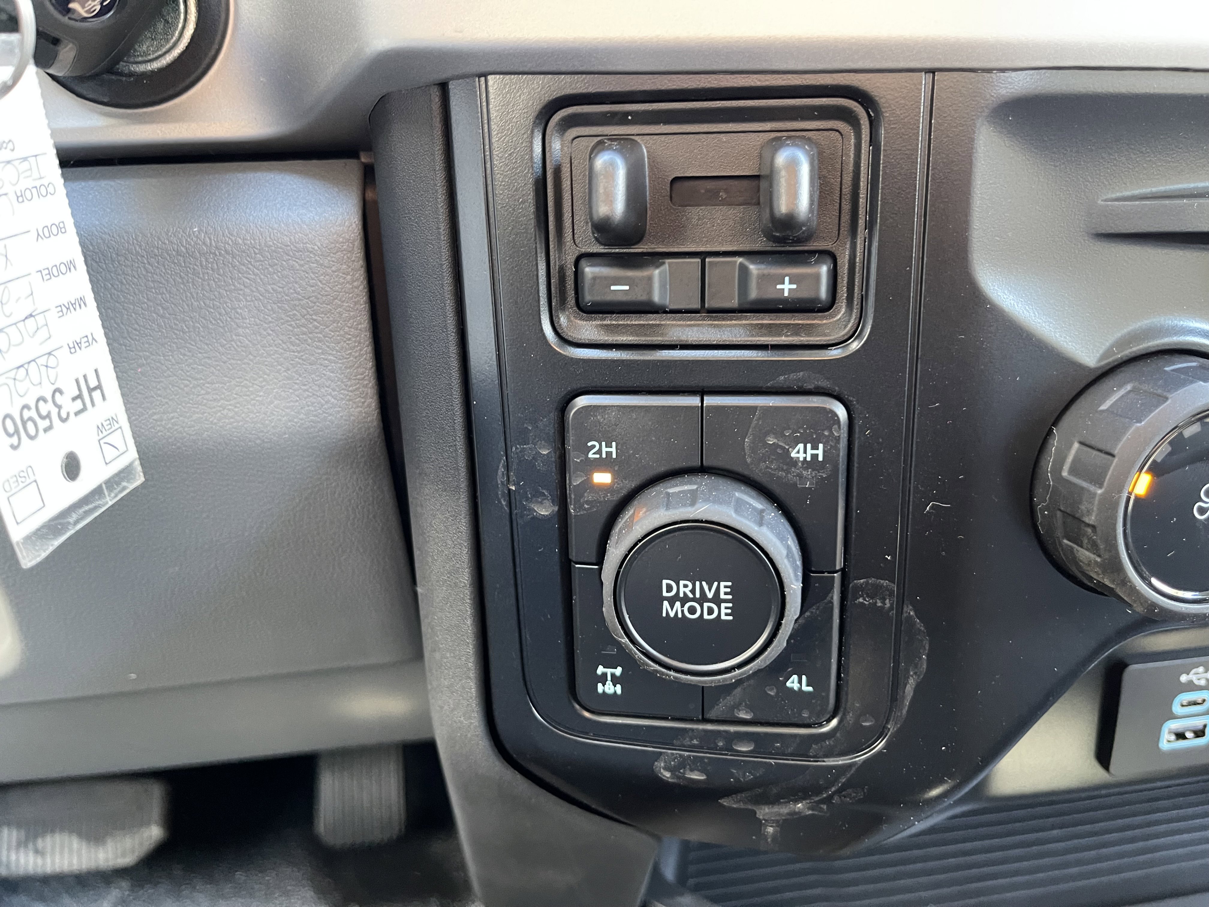 New 2026 Ford F250 XL w/ XL Off-Road Package image 19