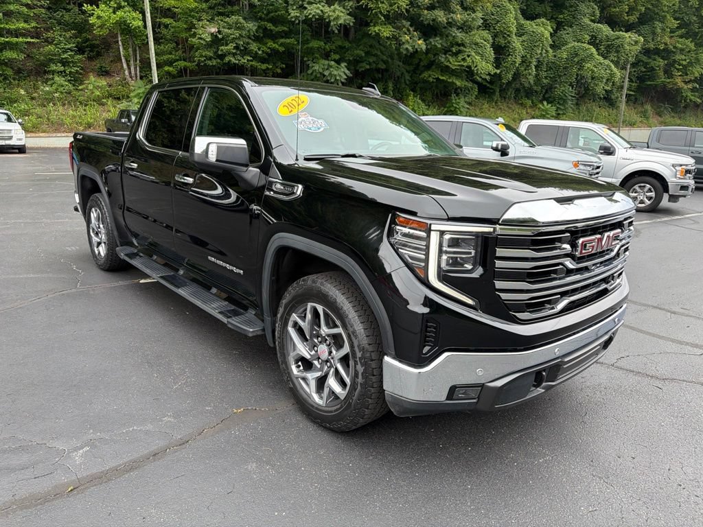 Certified 2022 GMC Sierra 1500 SLT w/ SLT Premium Plus Package AWD/4WD image 5