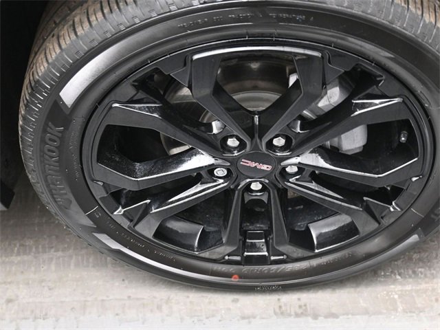 Used 2022 GMC Terrain SLE w/ Driver Convenience Package image 29