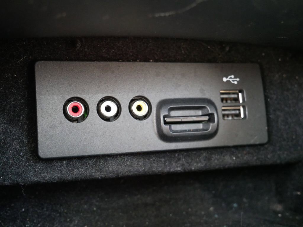 Used 2015 Lincoln MKX AWD w/ Equipment Group 101A image 26